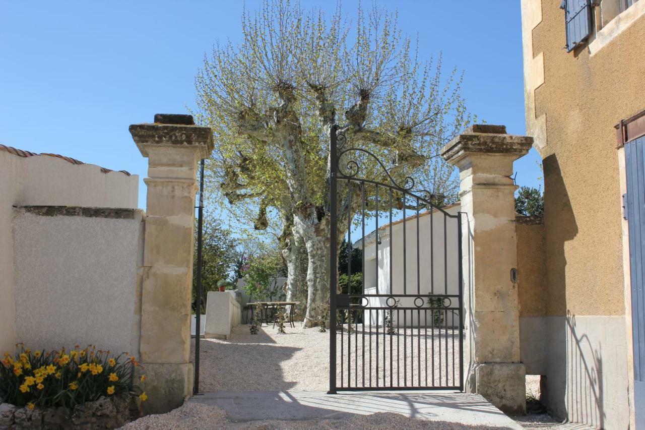 Domaine Forvent Acomodação com café da manhã Saint-Julien-de-Peyrolas Exterior foto